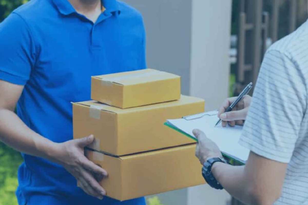 What to Look for When Choosing a Courier Service for Your Business What to Look for When Choosing a Courier Service for Your Business